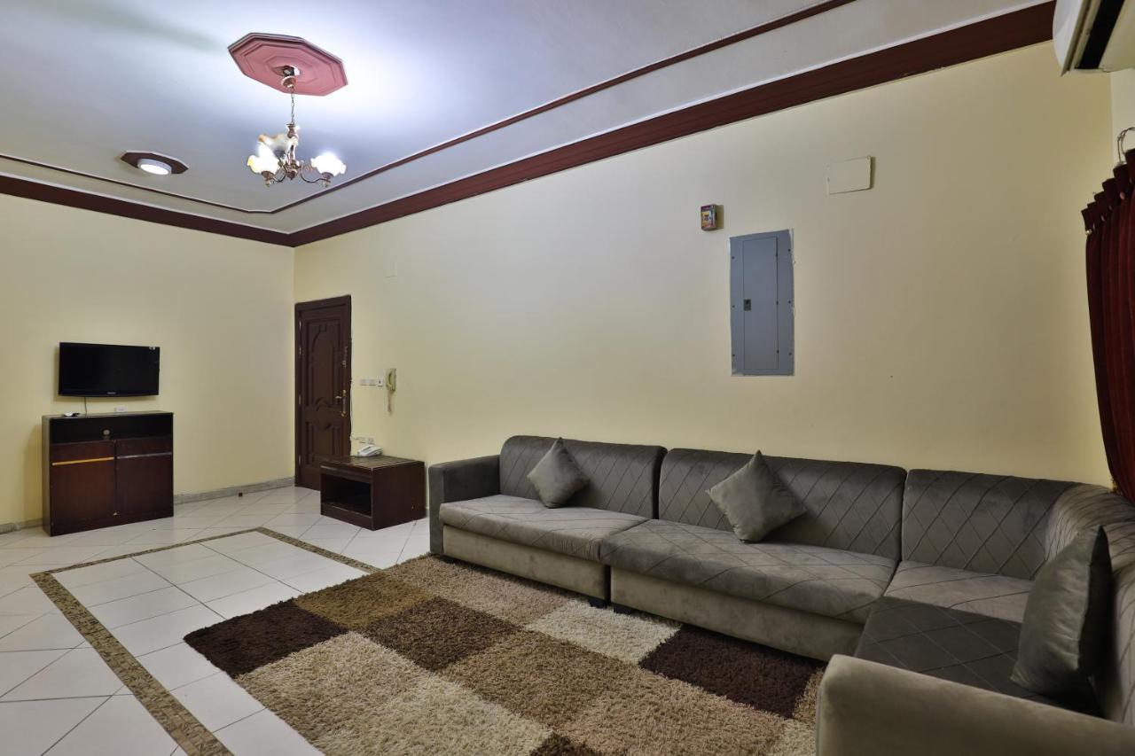 Oyo 277 Al Tamayoz Al Raqi Furnished Units 3 Jeddah Luaran gambar