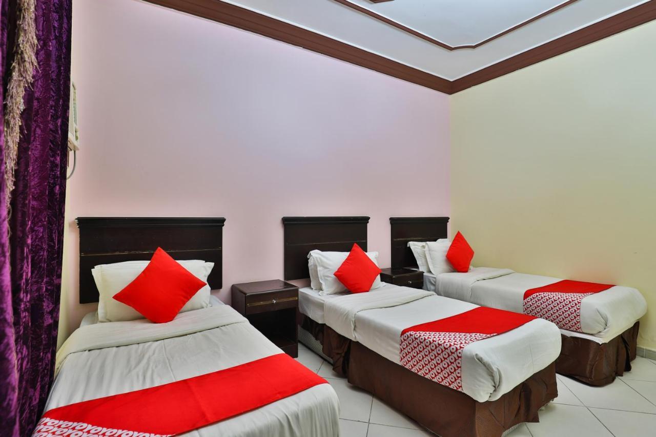 Oyo 277 Al Tamayoz Al Raqi Furnished Units 3 Jeddah Luaran gambar