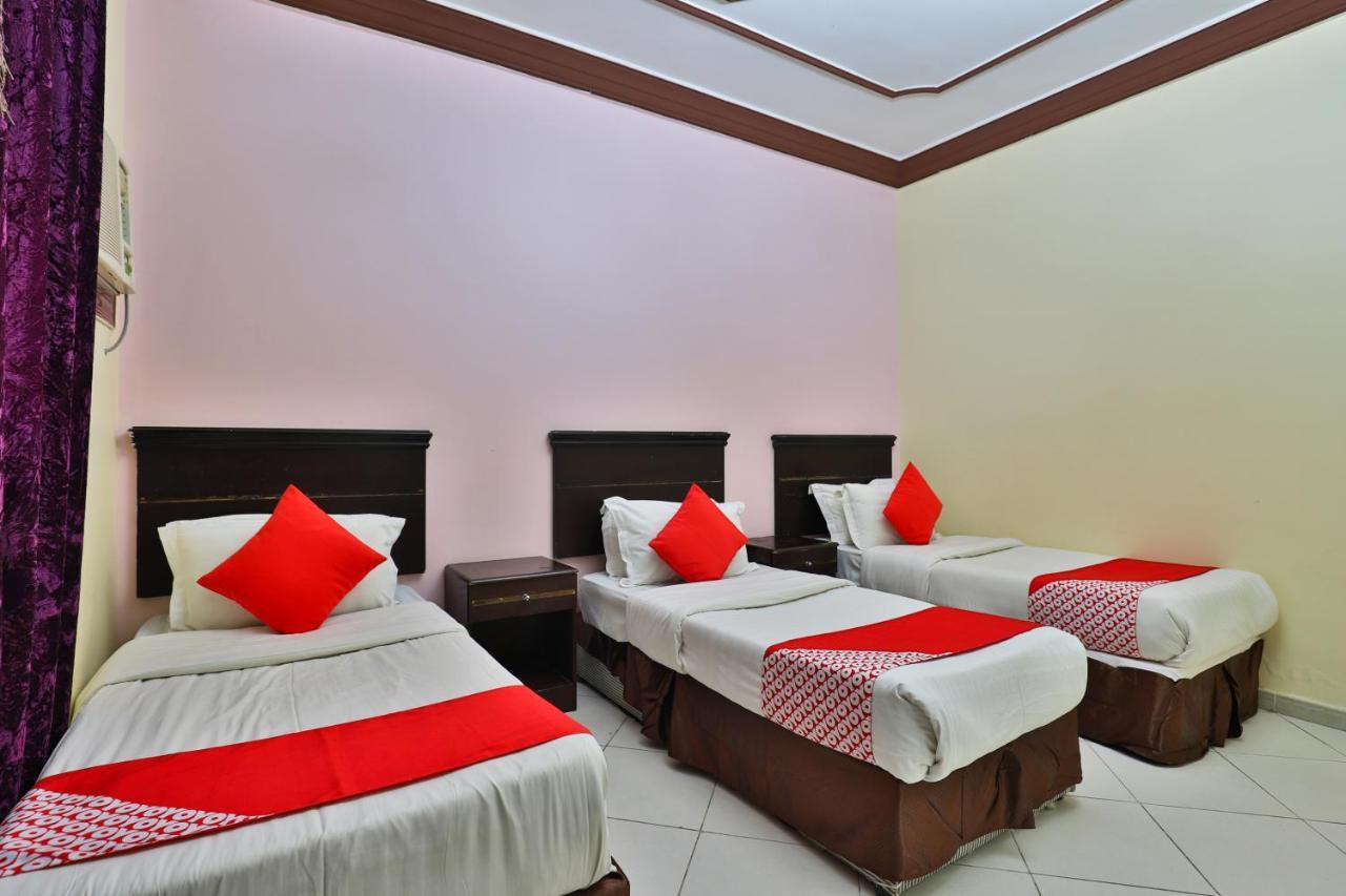 Oyo 277 Al Tamayoz Al Raqi Furnished Units 3 Jeddah Luaran gambar