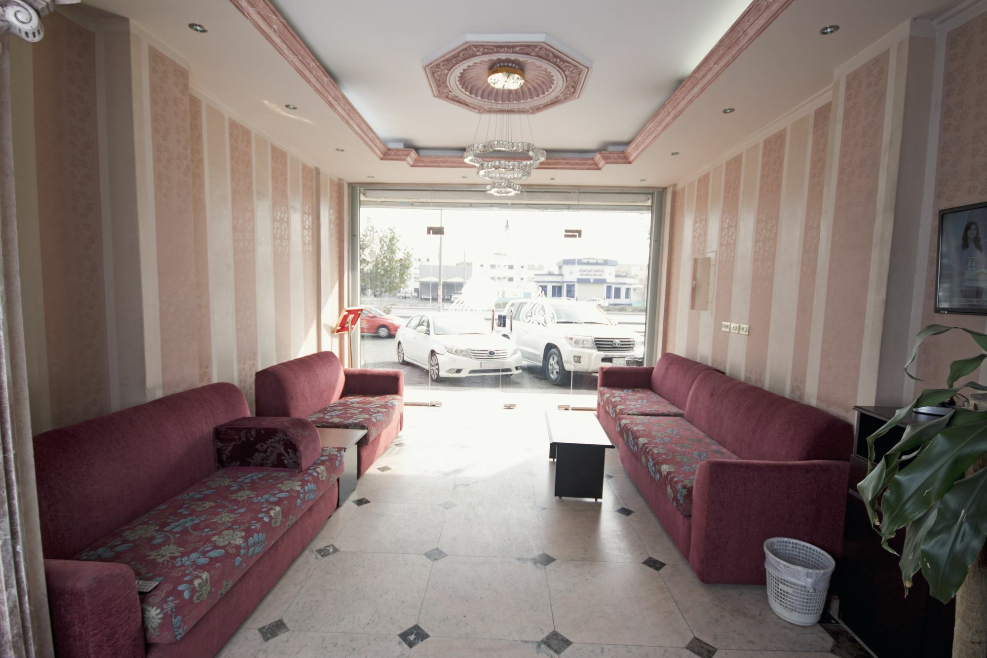 Oyo 277 Al Tamayoz Al Raqi Furnished Units 3 Jeddah Luaran gambar